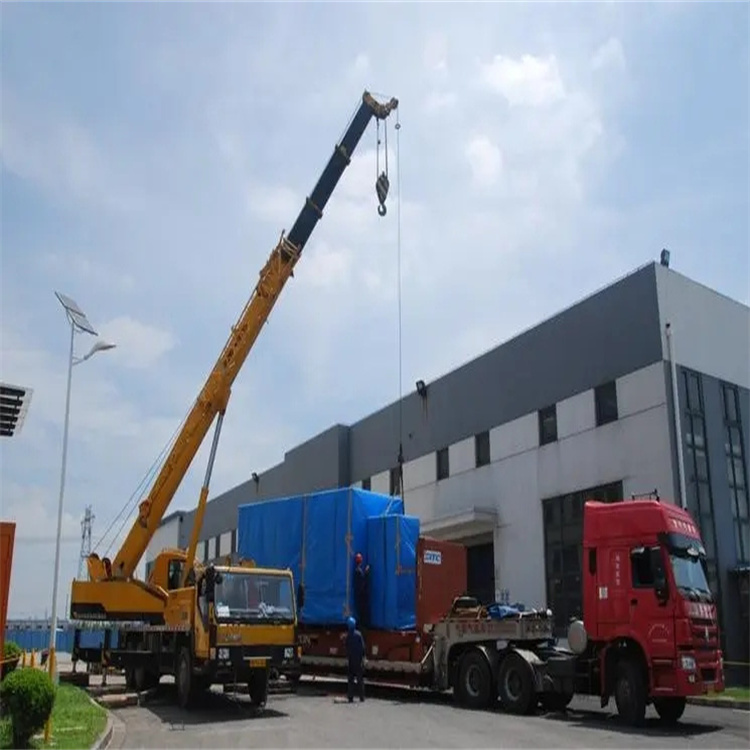 营山50吨吊车吊一次多少钱